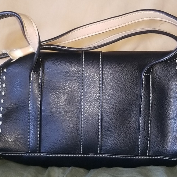 Purse - Picture 4 of 4